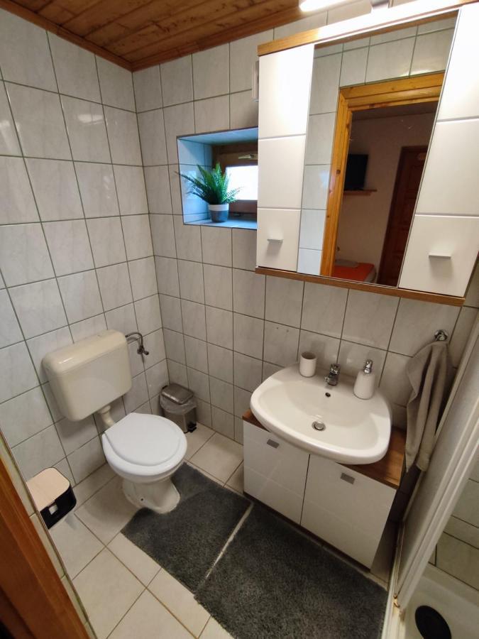 Апартаменты Suello Feszek Apartman Тисафюред Экстерьер фото